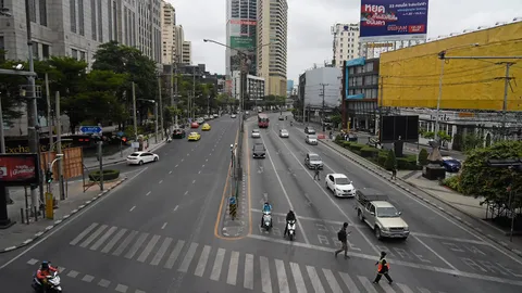 กรุงเทพมหานครวางท่อร้อยสายใต้ดินเอง