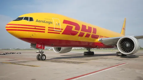 DHL Express เปิดสาขาใหม่ที่เซ็นทรัล เวสต์เกต รองรับอีคอมเมิร์ซไทยเติบโต