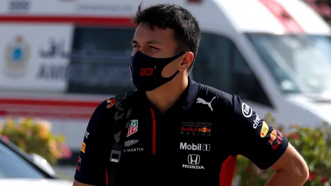 แฟนไทยเตรียมเฮ "อัลบอน" เฉลยเองมีกี่ทีมใน F1 ที่เจรจาดึงตัวร่วมทัพปี 2022(คลิป)