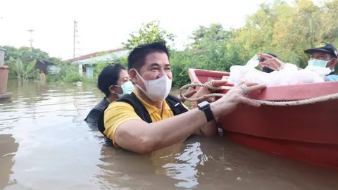 “ธรรมนัส” ปัดลุยน้ำเพื่อหาเสียง ยันลงพื้นที่ไปฟังปัญหาความเดือดร้อนประชาชน