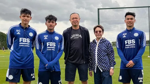 สะเทือนแผ่นดินผู้ดี ลุงเนวิน-ป้าต่าย บุกถิ่น เลสเตอร์ เยี่ยม 3 แข้ง "บุรีรัมย์"