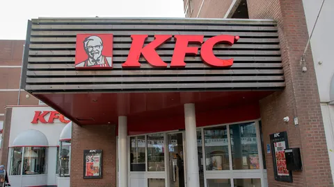 ศึกชิงแฟรนไชส์ KFC คึก! “ไทยเบฟ” เปิดตัวเคลื่อนไหวก่อนเซ็นทรัล