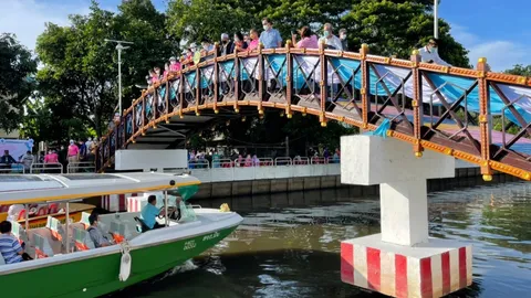 ปธ.สภาวัฒนธรรม กทม. เปิดสะพานมิตรภาพ เชื่อมสัมพันธ์ เขตคันนายาว-สะพานสูง