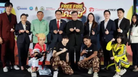 "ดีอี" ร่วม "การีนา" ปั้น "กางเกงแมวโคราช" เป็นแฟชั่นไอเทม "เกม Free Fire" 