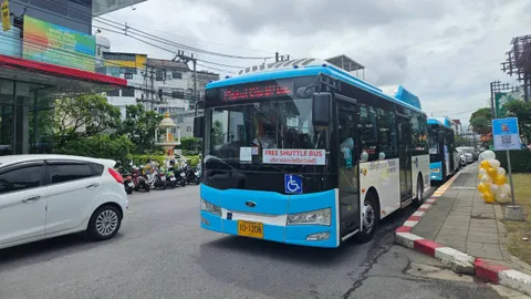 ภูเก็ตประเดิมให้บริการรถโดยสารไฟฟ้าสาธารณะ สายดราก้อนไลน์ ในเขตเมืองเก่าแล้ว