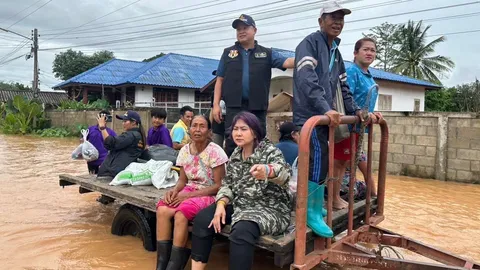 ทัพฟ้า ส่ง ฝูงบิน 416 บน.41-บน.46 เร่งช่วยเหลือพื้นที่ประสบอุทกภัย 