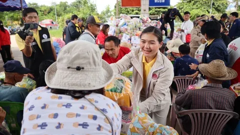 รัฐบาลระดมสรรพกำลังช่วยน้ำท่วม เร่งเยียวยาเต็มที่ ขอบคุณจิตอาสาทุกคน