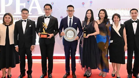 สาระ ล่ำซำ รับรางวัล Enterprise Asia Linchpin of Asia Awards 2024