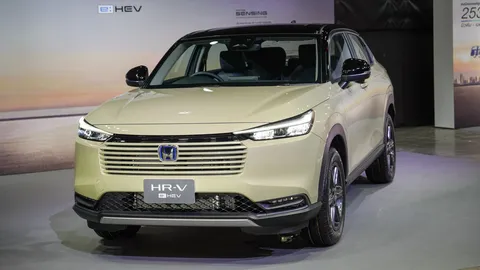 มีอะไรใหม่ใน Honda HR-V e:HEV 2024 พิเศษด้วยสีกากีแซนด์