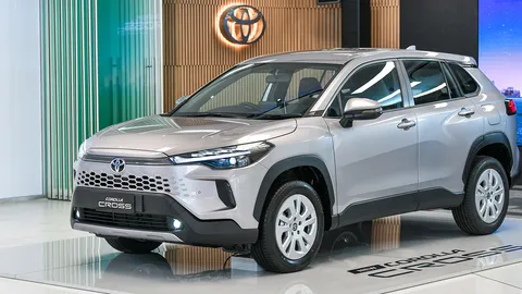 Toyota ขายดีมาตลอด Yaris Cross และ Corolla Cross ขึ้นแท่นไฮบริดเอสยูวียอดนิยม