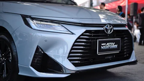 ภาพคันจริง Toyota Yaris ATIV Special Edition NIGHTSHADE 