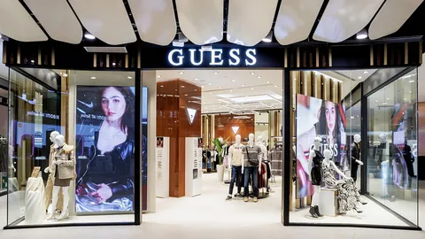 GUESS แฟล็กชิปสโตร์คอนเซปต์ใหม่