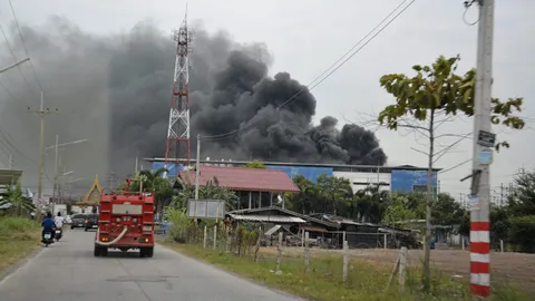 ไหม้ 100 ล้าน ในนิคมบางปะอิน