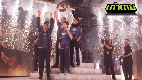 Evil Geniuses คว้าแชมป์ The International 5 คว้าเงินรางวัลกว่า 200 ล้านบาท