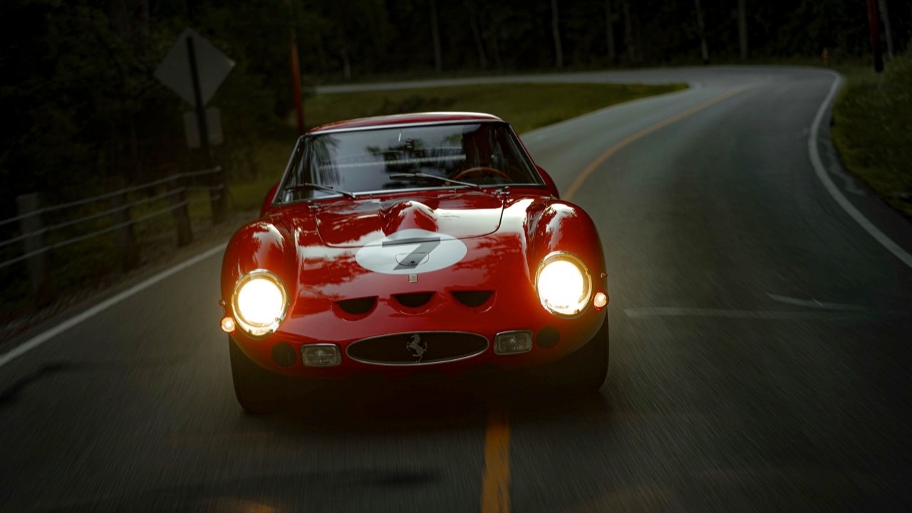 การผจญภัยของซูปเปอร์คลาสสิค FERRARI 250 GTO โดนทิ้งกลางทุ่งนา 15 ปี! 