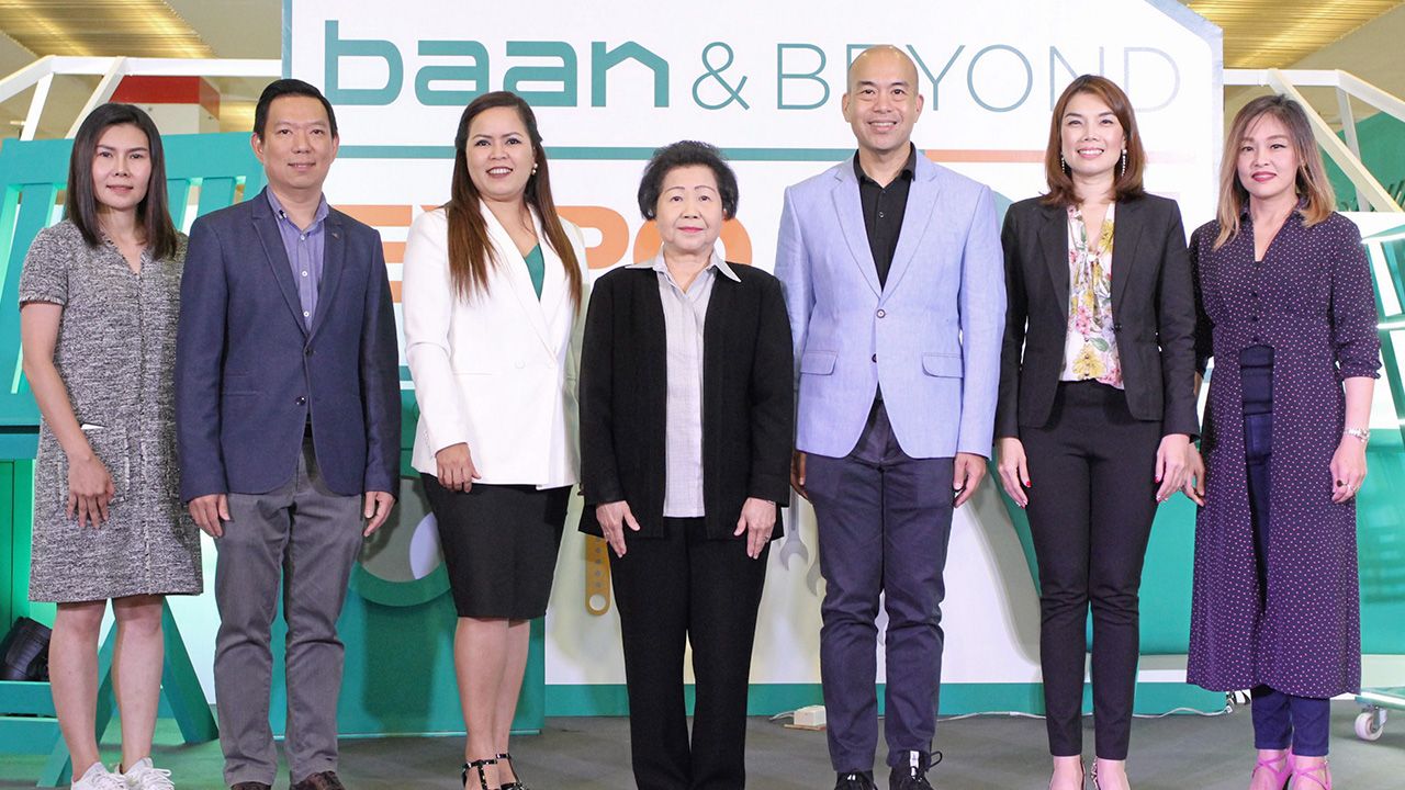 คนรักบ้าน  ปาริชาติ ยามวินิจ และ ชุติพร คงเจริญสุข เปิดงาน Baan&Beyond Expo 2019 มหกรรมสินค้าตกแต่งซ่อมแซมบ้านและเครื่องใช้ไฟฟ้า จัดถึง 13 ต.ค. โดยมี ธีรินทร์ คูสมิทธิ์, ชื่นสุข ไกรปราบ, อธิศ รุจิรวัฒน์ และ วรพรรณ ชุณหศรีวงศ์ มาร่วมงานด้วย ที่ไบเทค บางนา   วันก่อน.