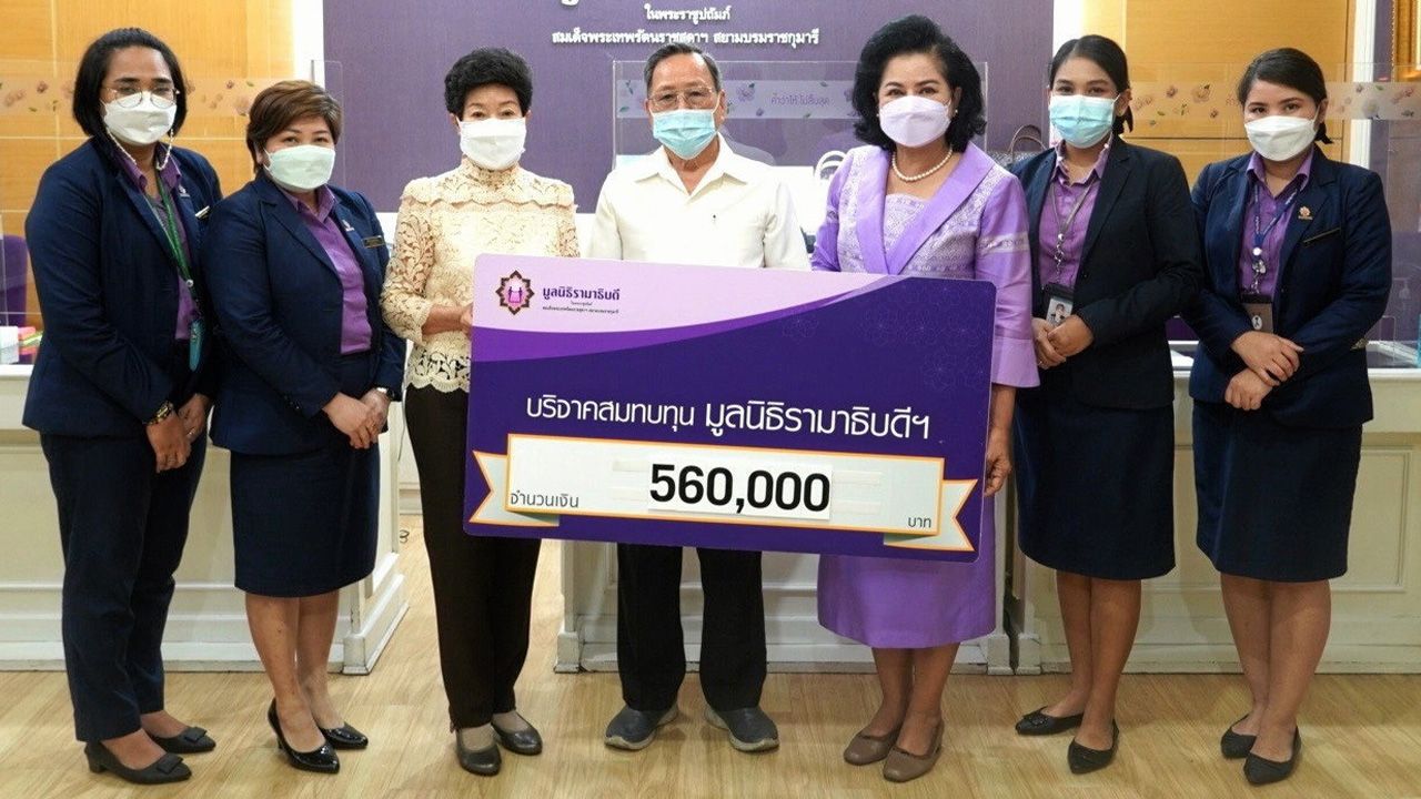 รักษาพยาบาล ยุทธนา–ทัศนีย์ เฉลิมกิตติชัย บริจาคเงินจำนวน 560,000 บาท เพื่อสมทบทุนมูลนิธิรามาธิบดี ในการสนับสนุนโครงการช่วยเหลือรักษาพยาบาลผู้ป่วยยากไร้โรงพยาบาลรามาธิบดี โดยมี มาลี สังวาลย์เล็ก รอง ผจก.มูลนิธิรามาธิบดี เป็นผู้รับมอบ ที่มูลนิธิรามาธิบดี วันก่อน.