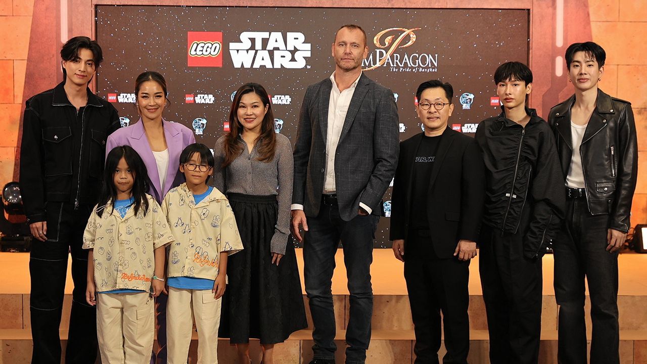 25 ขวบ - เดเมียน โมโฮห์ และ สรัลธร อัศเวศน์ จัดงาน “25th Years of LEGO STAR WARS” ฉลองครบรอบ 25 ปี สตาร์ วอร์ส พร้อมกิจกรรมและโปรโมชันพิเศษ โดยมี ปรีชา อาชามงคล, กษมา ศิลาชัย และ คณาวุฒิ ไตรพิพัฒนพงษ์ มาร่วมงานด้วย ที่สยามพารากอน วันก่อน.