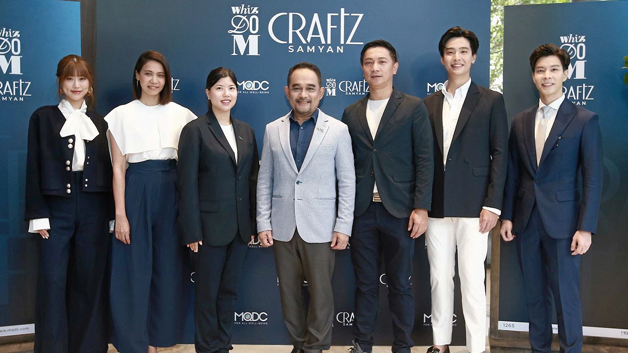 น่าอยู่  -  อัษฎา แก้วเขียว และ อริสา นันทาภิวัฒน์ เปิดตัวโครงการ “Whizdom Craftz Samyan” คอนโดมิเนียมระดับพรีเมียมติดถนนพระราม 4 เจาะกลุ่มนิวเจนไลฟ์สไตล์ไม่ซ้ำใคร โดยมี อำนาจ เลิศประเสริฐวงศ์ และ พรปวีณ์ นีระสิงห์ มาร่วมงานด้วย ที่สำนักงานขายโครงการ วันก่อน.