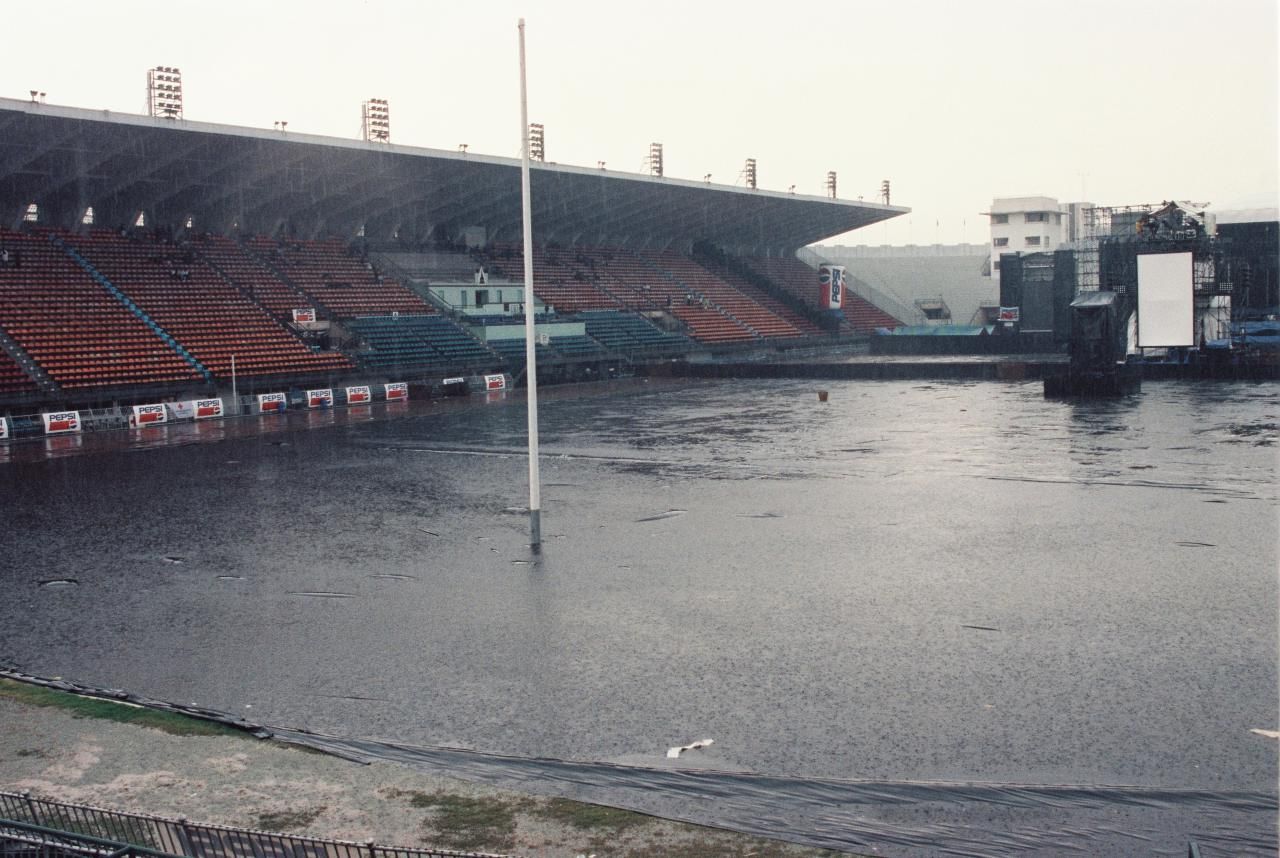 สนามศุภชลาศัยฯ จัดสถานที่คอนเสิร์ต 