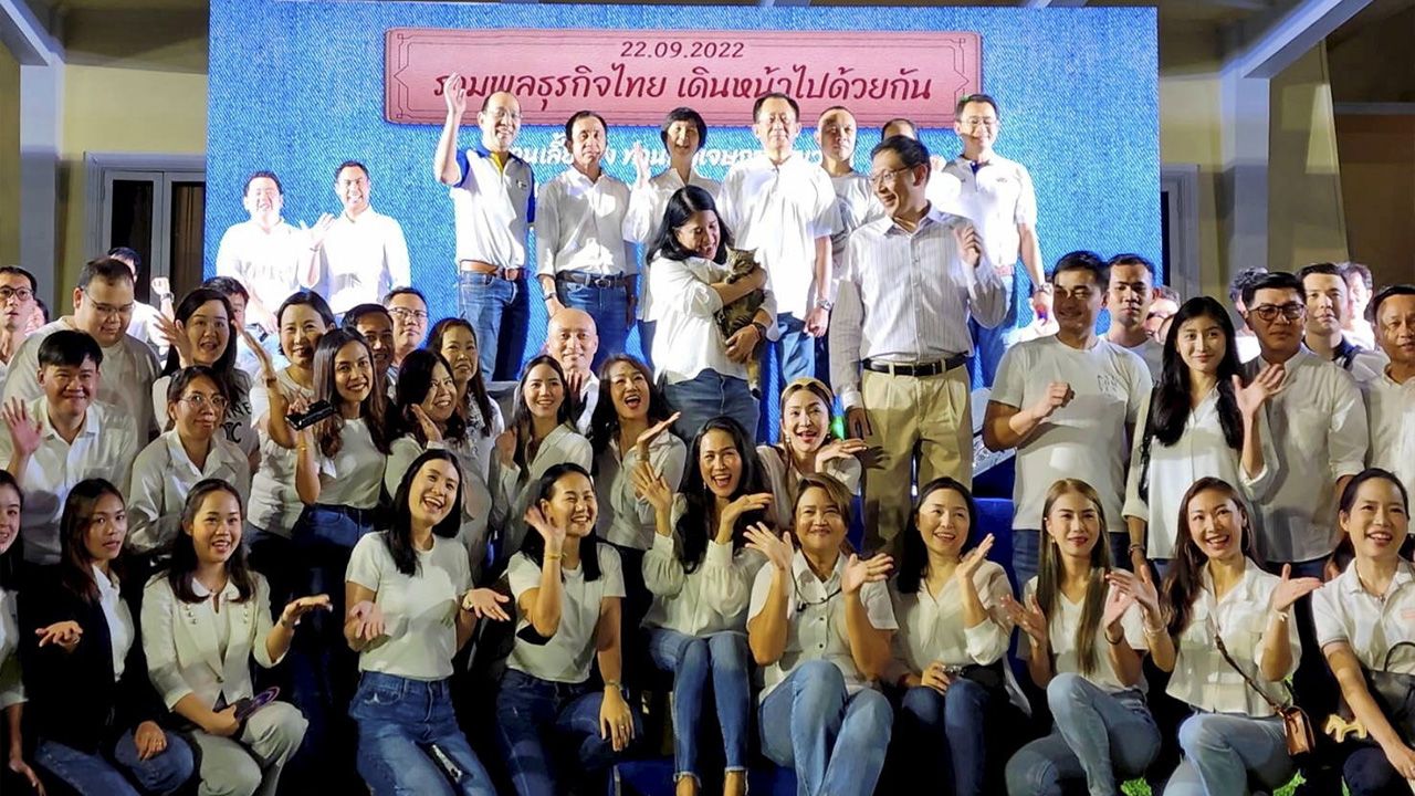 รวมพลังไทย สอท.ณ เวียงจันทน์ สปป.ลาว และสมาคมนักธุรกิจไทยใน สปป.ลาว จัดงาน “รวมพลธุรกิจไทย เดินหน้าไปด้วยกัน” และเลี้ยงอำลา เจษฎา กตเวทิน ออท. ณ เวียงจันทน์ ในโอกาสเกษียณอายุราชการ ที่ สอท.