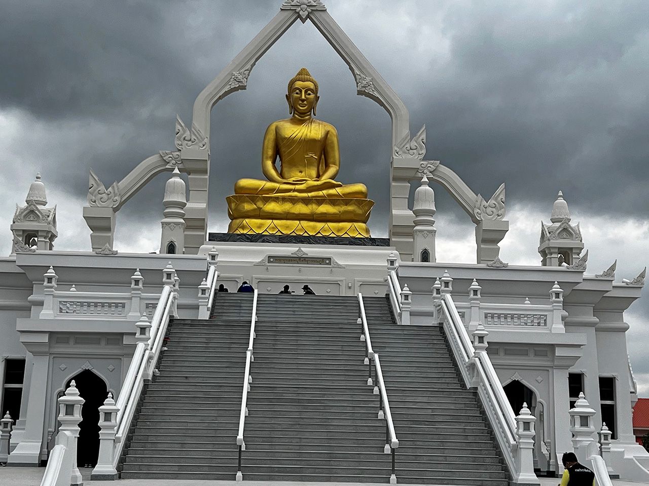 อาคาร “พุทธประชานาถ” สร้างเสร็จแล้ว จะมีการสมโภชอย่างเป็นทางการ วันที่ 5 ธ.ค.นี้ และจะมีขบวนแห่พระพุทธรูป 89 ปาง เพื่ออัญเชิญขึ้นแท่นประดิษฐาน.