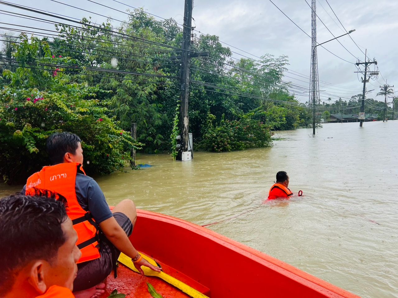 ท่าเรือ ต.รือเสาะ อ.รือเสาะ จ.นราธิวาส