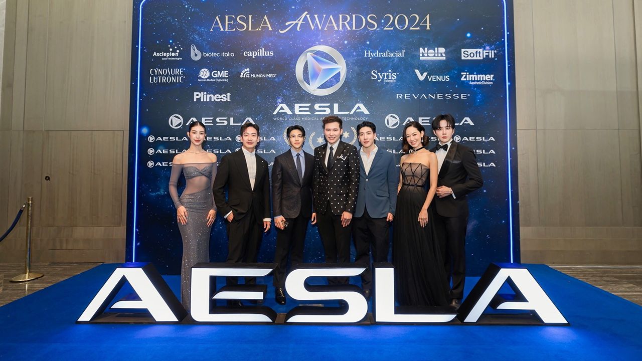 ให้รางวัล วรุตม์ สุทธินันท์ จัดงาน “AESLA AWARDS 2024” เพื่อมอบรางวัลให้แพทย์ความงามระดับแนวหน้า พร้อมเปิดตัวนวัตกรรมใหม่ตอบโจทย์เทรนด์ความงามอย่างครบวงจร โดยมี นพ.สมิทธิ์ อารยะสกุล และ นพ.ณัฐภัทร มีนชัยนันท์ มาร่วมงานด้วย ที่โรงแรมคาเพลลา วันก่อน.