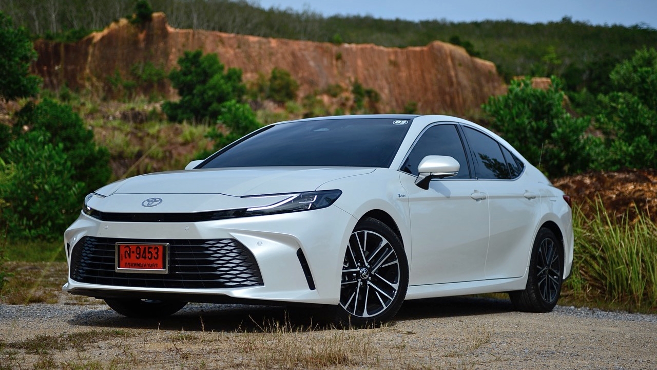 สัมผัสแรก ทดสอบ TOYOTA NEW CAMRY HEV PREMIUM LUXURY 2025