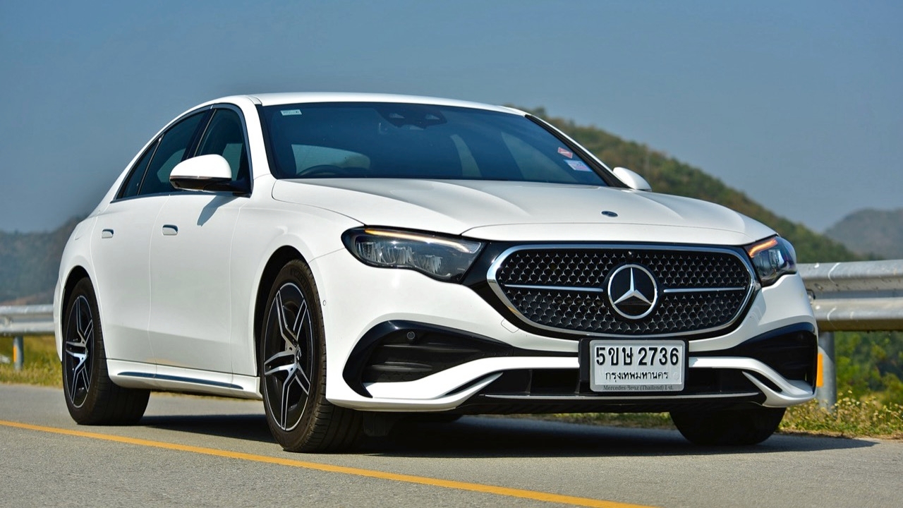 ประกอบไทย วิ่งไกลด้วยดีเซล ทดสอบ MERCEDES-BENZ NEW E220d AMG LINE W214 