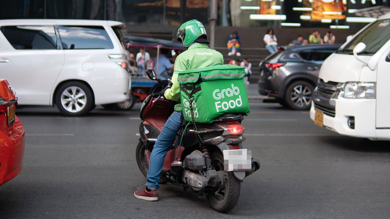 "แกร็บ" รับร้านอาหารพุ่ง 3 เท่า กขค.เตือนห้ามรีดเลือดคู่ธุรกิจ