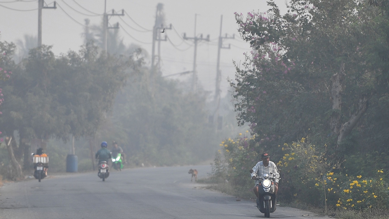 ฝุ่นยังไม่ซา หลายพื้นที่ PM 2.5 เกินค่ามาตรฐาน