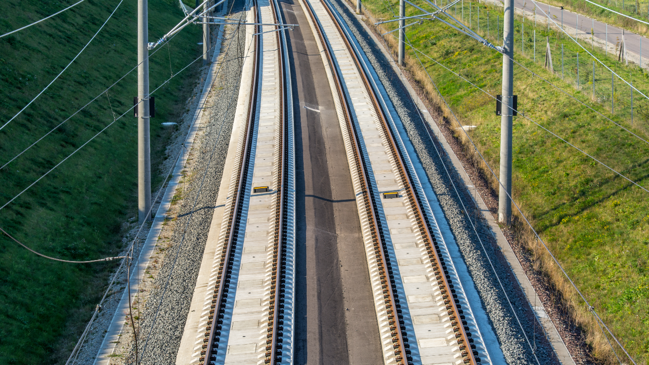 ทริพเพิล ไอ โลจิสติกส์ ลุยขนส่งทางราง เส้นทางรถไฟไทย จีน สปป.ลาว