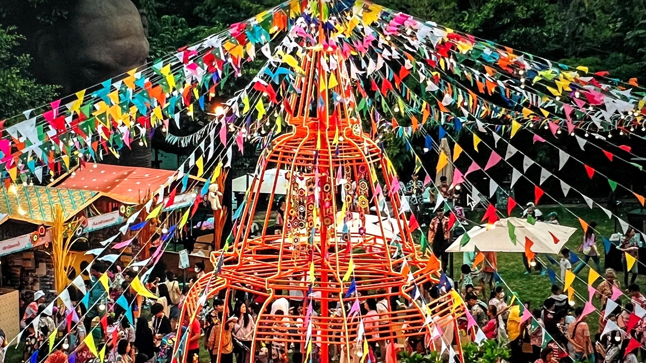 "เดอะ ฟอเรสเทียส์" เป็นปลื้ม กับกิจกรรม Songkran in The Forest