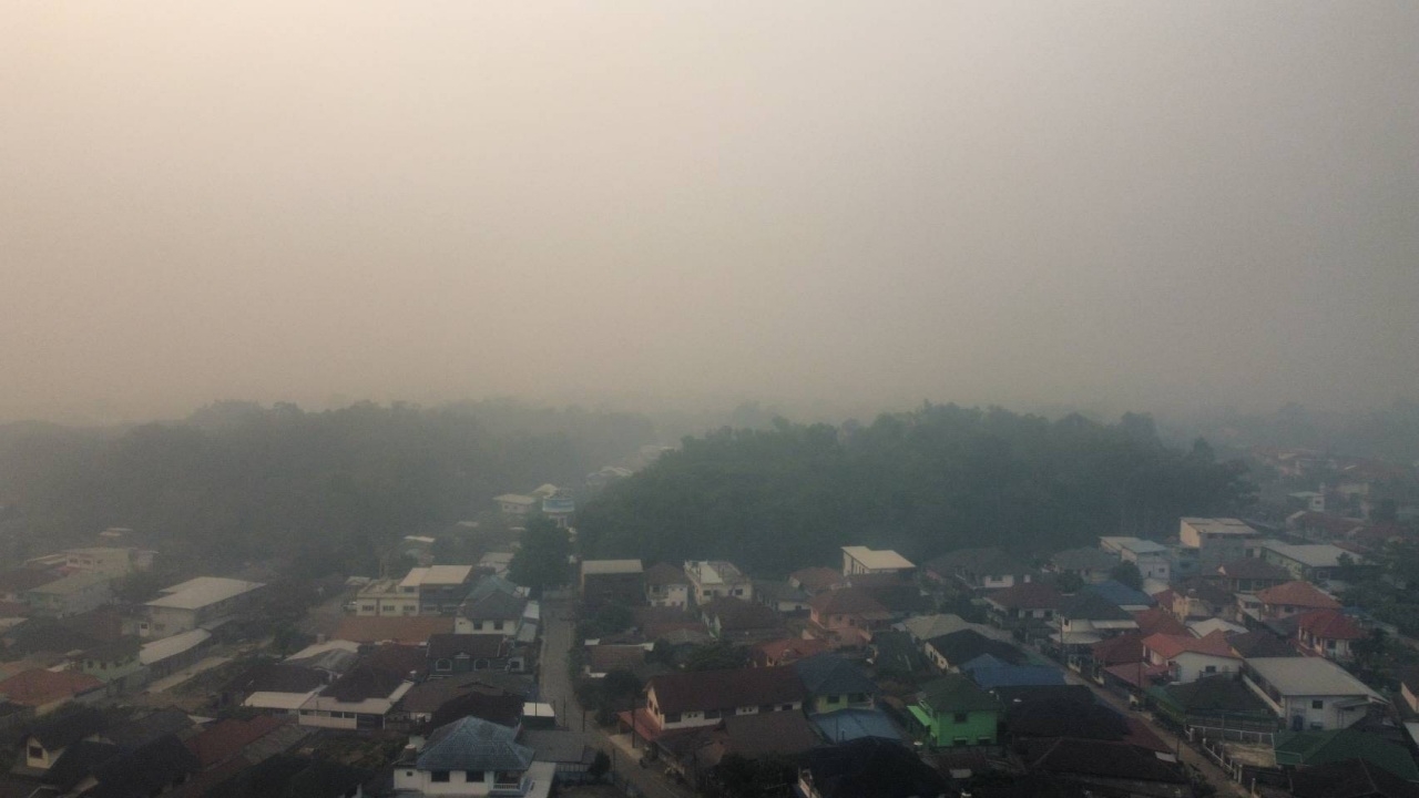 PM 2.5 เชียงราย สาหัส เกินมาตรฐานทุกพื้นที่ นักธุรกิจลงขันซื้อแมสก์แจก