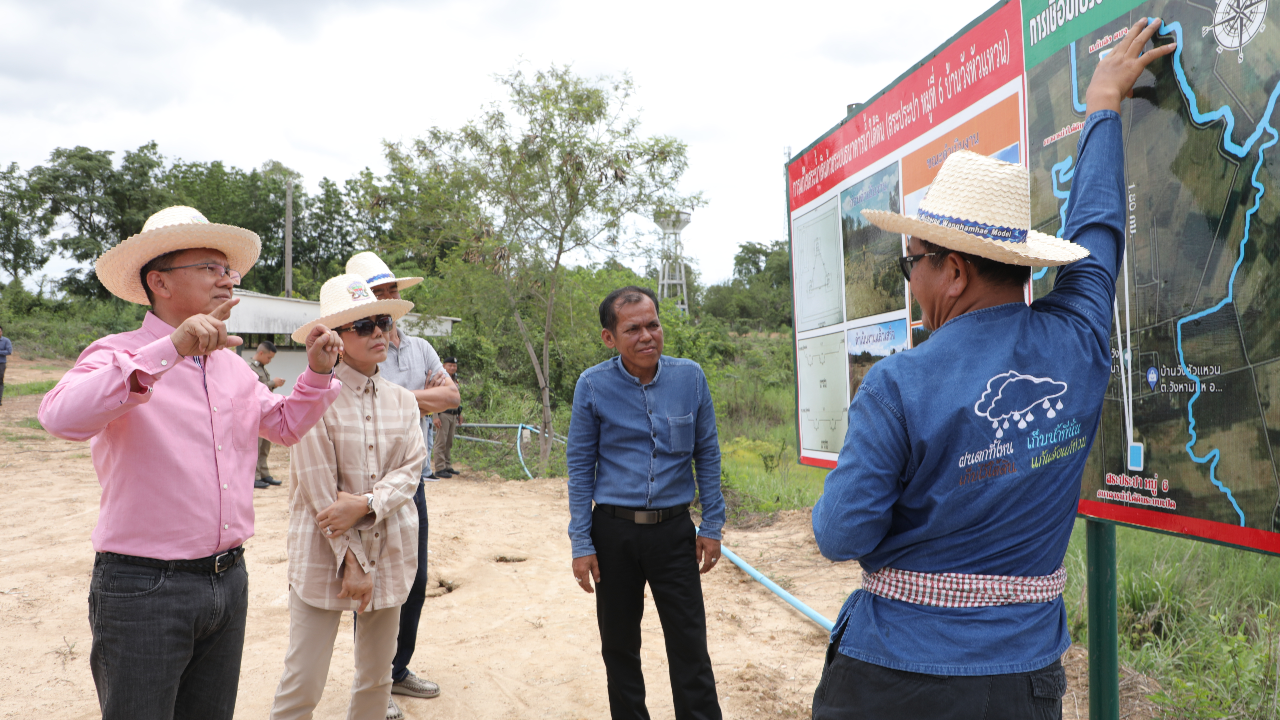 "สมศักดิ์" ดูโมเดล "ธนาคารน้ำใต้ดิน" หวังเพิ่มแหล่งน้ำช่วยเกษตรกร