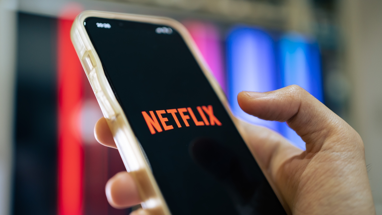 Netflix เผยแพ็กเกจแบบมีโฆษณา ยอดสมาชิกทะลุเกินเป้าเพิ่มเป็น 40 ล้านบัญชีทั่วโลก