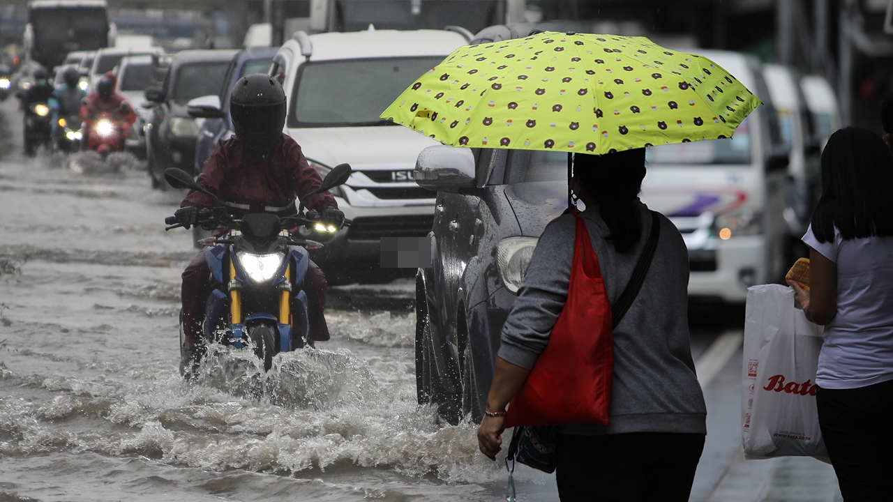 เตรียมท่วม กทม. ฝนตกหนักสะสม 30 ส.ค. - 4 ก.ย. อีสาน อ่วมทั้งอาทิตย์  