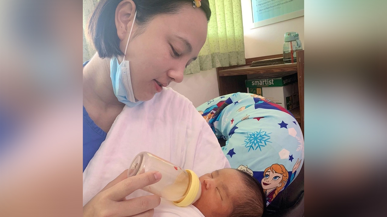 คุณแม่ลูกดก "กุญแจซอล" ต้อนรับสมาชิกใหม่ หลังคลอดลูกสาวคนที่ 4 