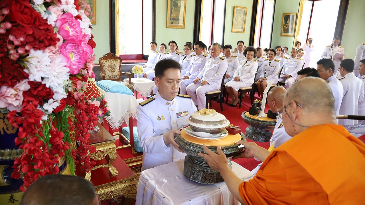 ธพส. ถวายผ้าพระกฐินพระราชทาน วัดมหรรณพารามวรวิหาร