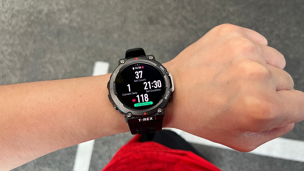 รีวิว Amazfit T-Rex 2: นาฬิกาพันธุ์แกร่ง สำหรับไลฟ์สไตล์กลางแจ้ง