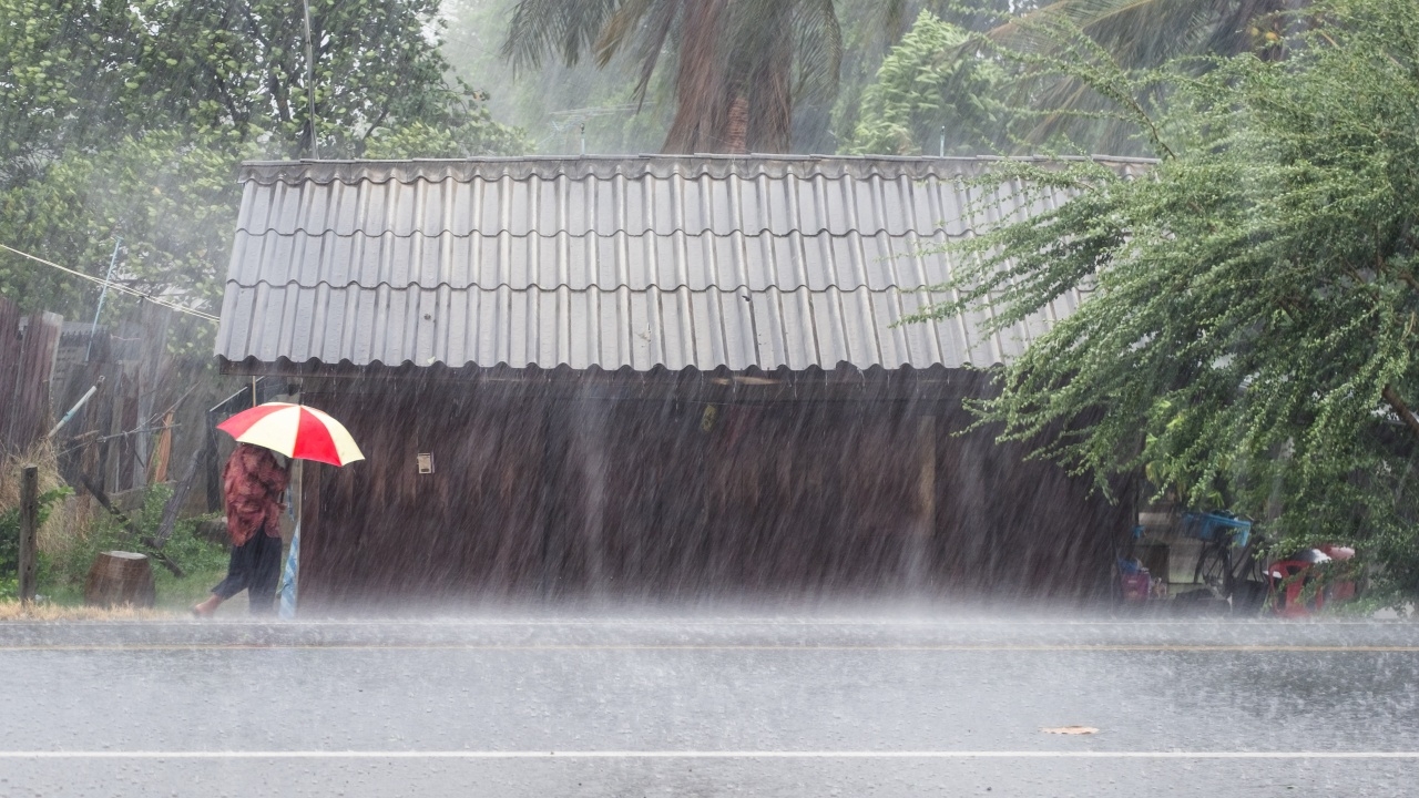 เตือน 9 จังหวัดภาคใต้ "ฝนตกหนักถึงหนักมาก" อาจทำให้เกิดน้ำท่วมฉับพลัน