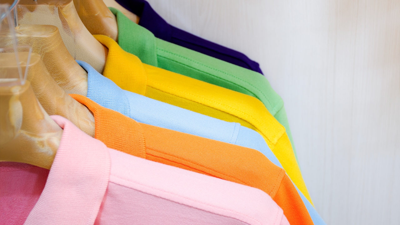  สีเสื้อมงคล 2568 สีมงคลประจำวัน เสริมดวงร่ำรวย รุ่งเรือง หมอไก่ พ.พาทินี